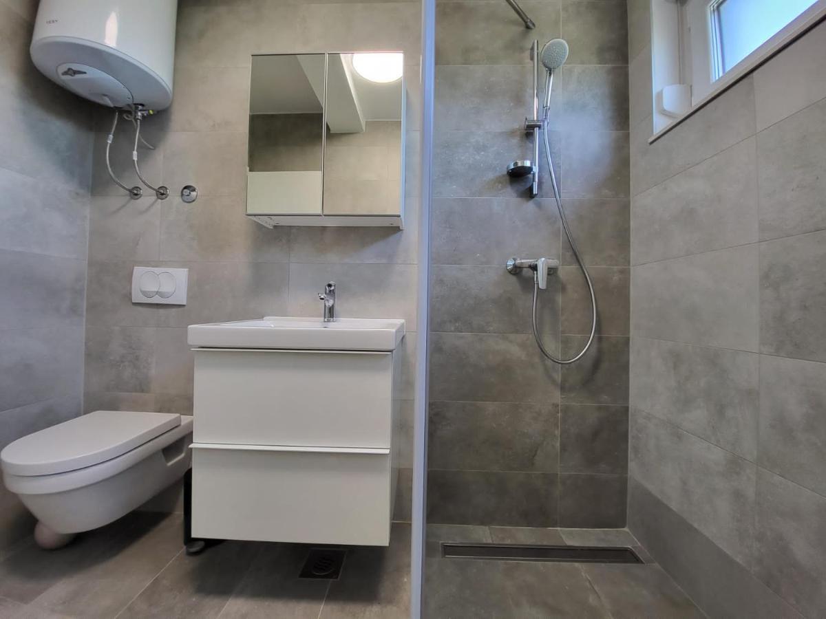Апартаменты Vila Maslina-Apartman Br.4 Задар Экстерьер фото